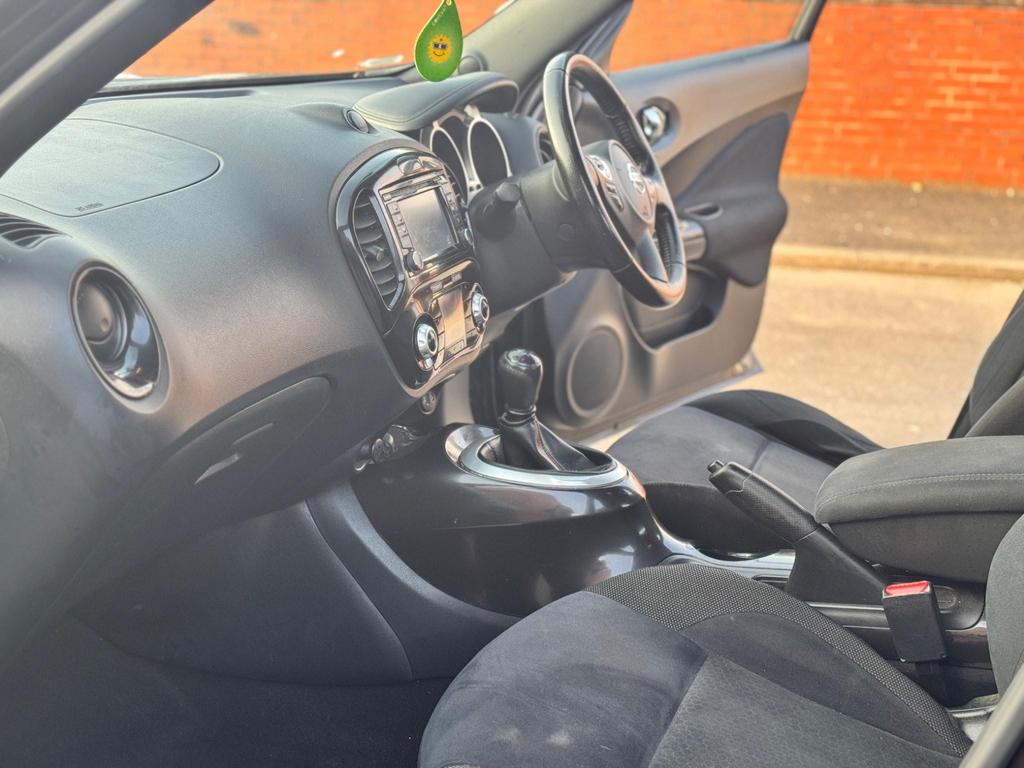 Nissan Juke 1.2 DIG-T Acenta Premium Manual 6Spd Euro 5 (s/s) 5dr